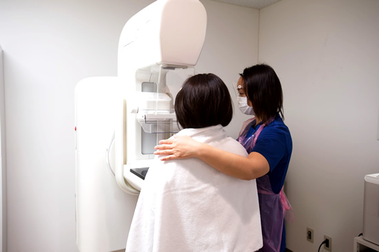 マンモグラフィ（乳房X線検査）